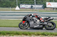 donington-no-limits-trackday;donington-park-photographs;donington-trackday-photographs;no-limits-trackdays;peter-wileman-photography;trackday-digital-images;trackday-photos